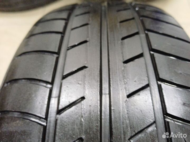 Yokohama Bluearth ES32 185/60 R15 88H