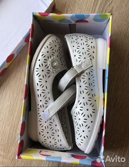 Туфли на девочку