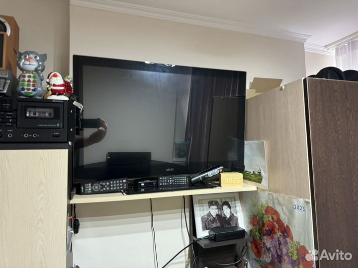 Телевизор бу 2 шт