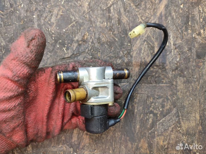 Vfr800 02-13 воздушный клапан