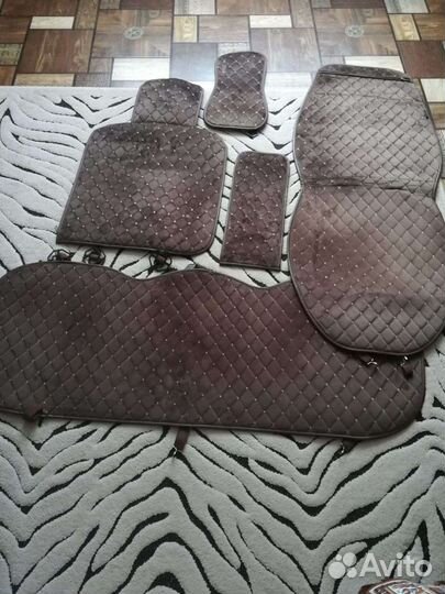 Чехлы на автомобиль