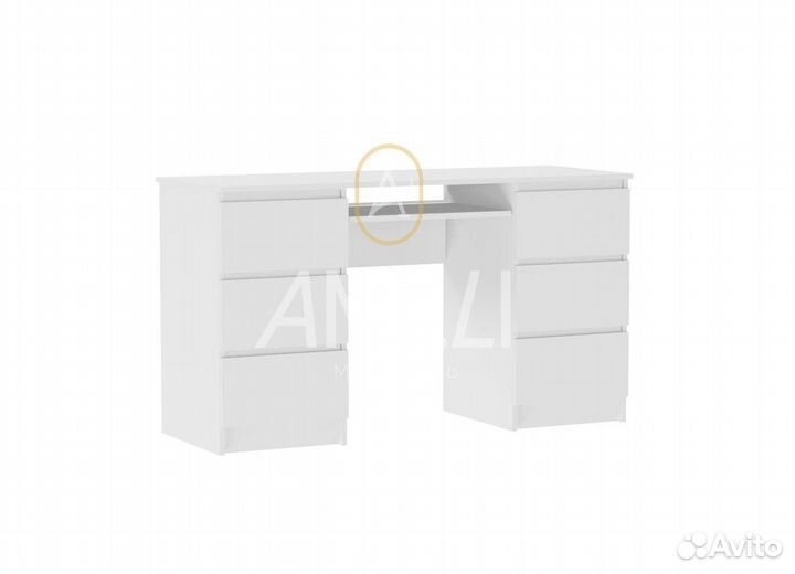 Письменный стол для школьника