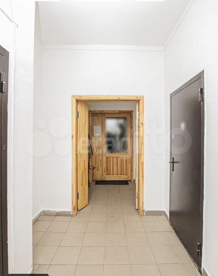 2-к. квартира, 73 м², 1/5 эт.