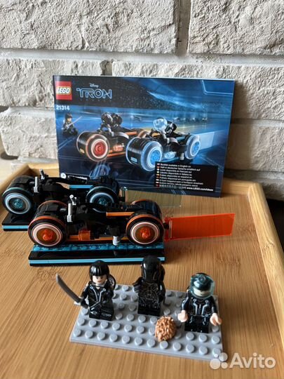 Lego 21314 набор tron (Трон: Наследие)