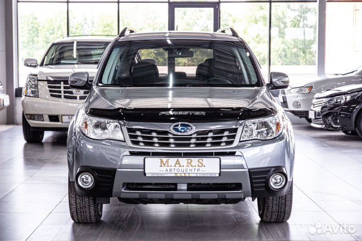 Subaru Forester 2.0 AT, 2011, 215 000 км