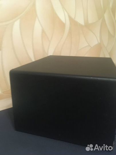 Сабвуфер Thonet vander