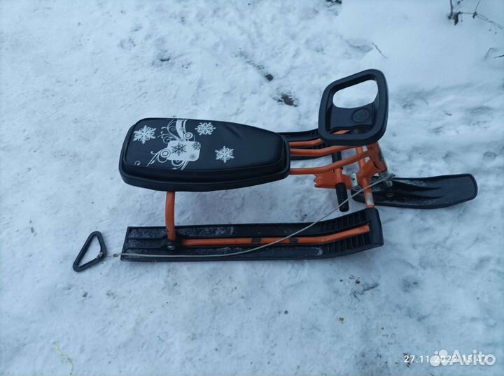 Детский снегокат бу