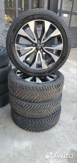 Комплект колес в сборе 235/55/R20 зимние шипованны