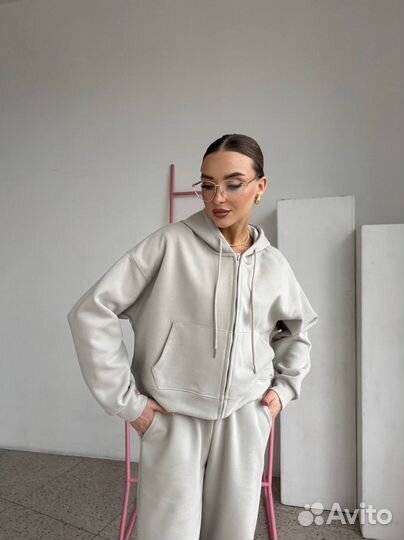 Костюм спортивный женский