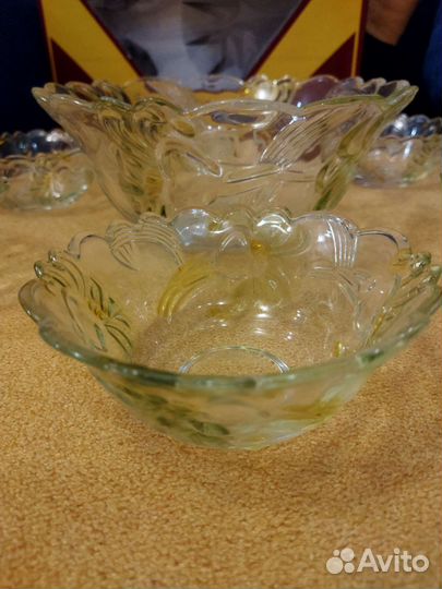 Набор стеклянных салатников