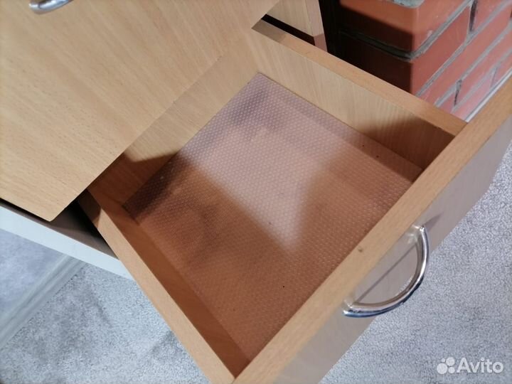 Письменный стол