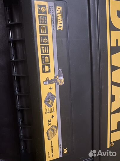 Шуруповерт dewalt
