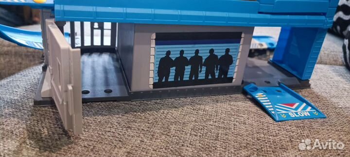 Игровой набор парковка полицейский участок