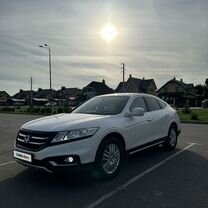 Honda Crosstour 2.4 AT, 2014, 187 400 км, с пробегом, цена 2 280 000 руб.