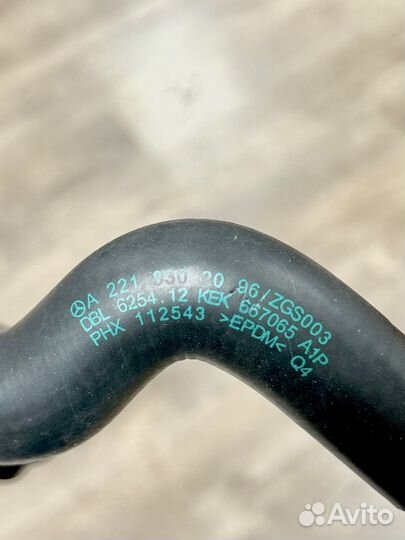 Шланг отопителя Mercedes A2218302096 оригинал