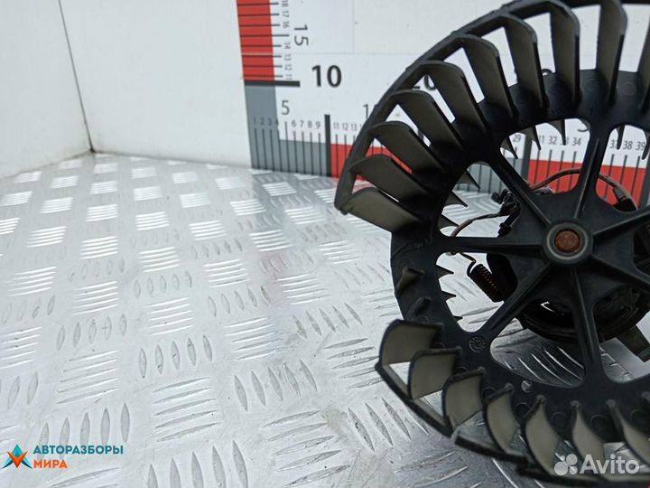 Моторчик печки Ford Fiesta 5 2004 1252926