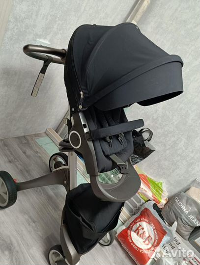 Прогулочная коляска stokke xplory v5