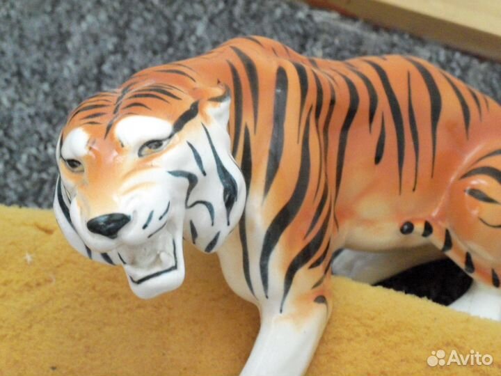 Статуэтки 10шт