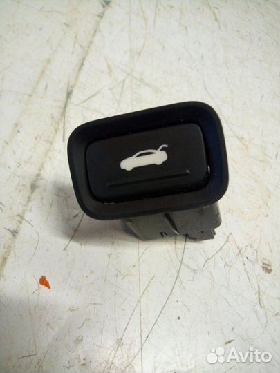Кнопка открывания багажника Hyundai I40 2011