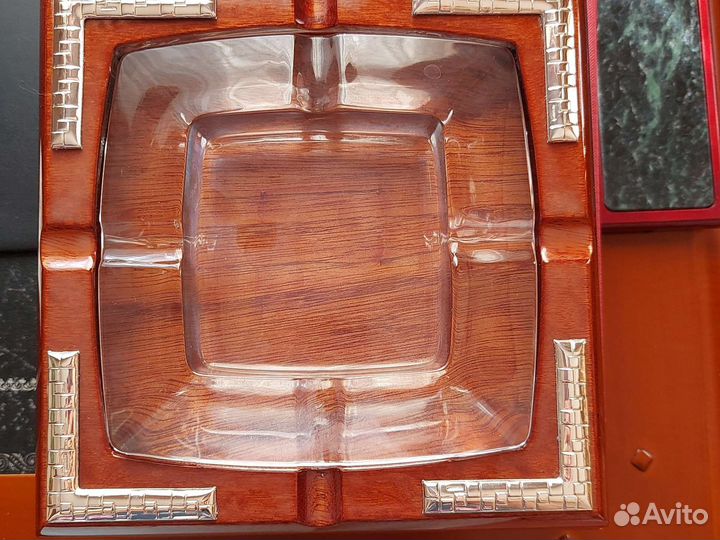 Gold LlNE пепельница и зажигалка набор