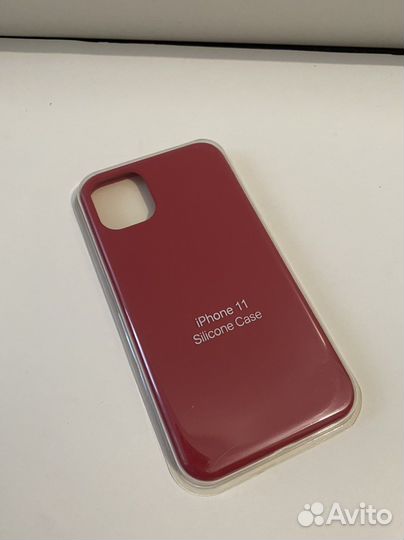 Чехол фуксия силиконовый на iPhone 11