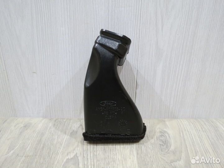 Воздуховод Ford Focus 3