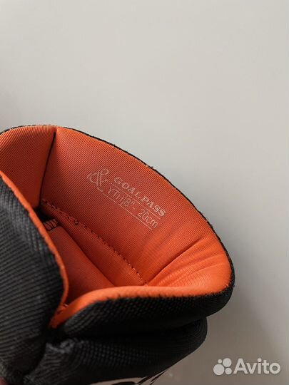 Краги хоккейные детские 8''