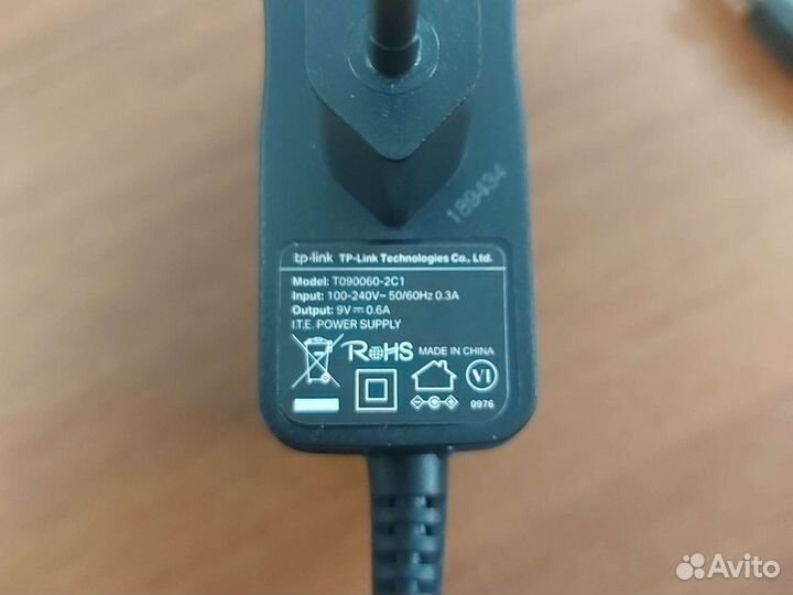 Блок питания 9v 0.6 А