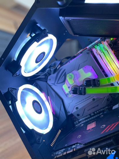 Игровой компьютер 