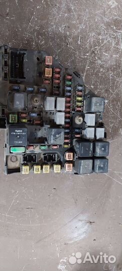 Блок предохранителей на Cadillac SRX