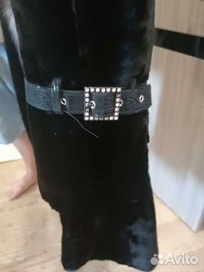 Шуба мутоновая с чернобуркой