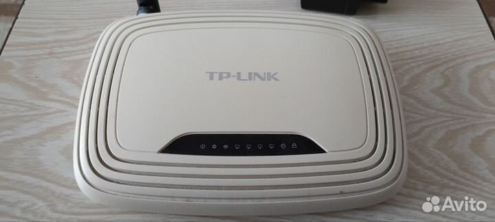 Маршрутизатор tp link TL-WR740n