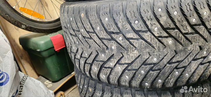 Nokian Tyres Hakkapeliitta 8 245/45 R18 100T