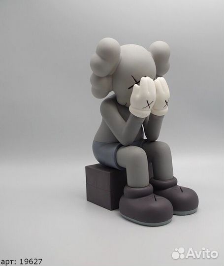 Игрушка Kaws Серая