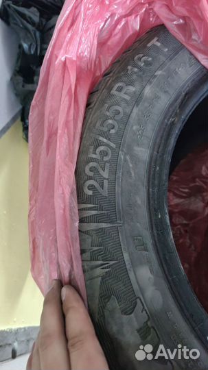 Gislaved ArcticControl 225/55 R16 99