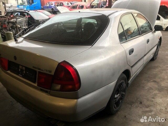 Разбор на запчасти Mitsubishi Carisma