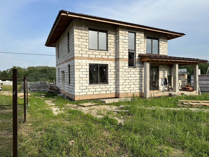 Дом 237,8 м² на участке 8,5 сот.