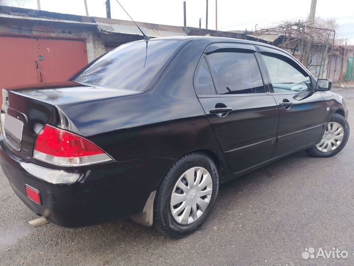 Mitsubishi Lancer 1.6 AT, 2005, 290 000 км