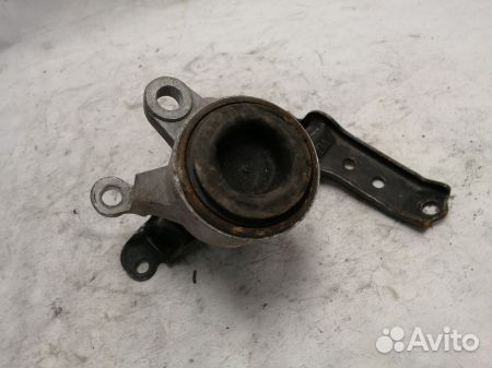 Подушка двигателя Ниссан