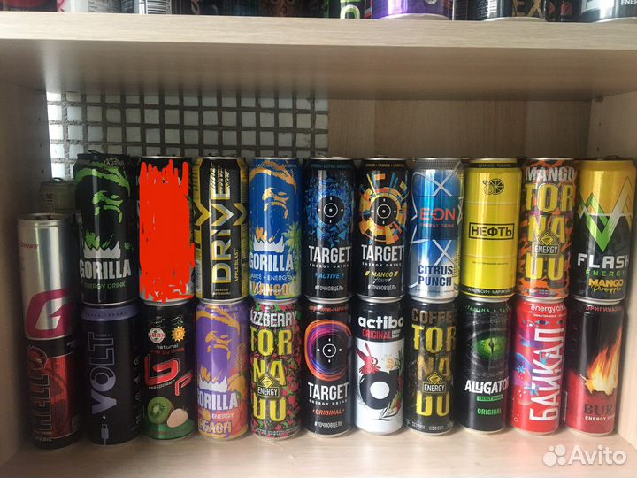 Коллекция банок из-под энергетиков
