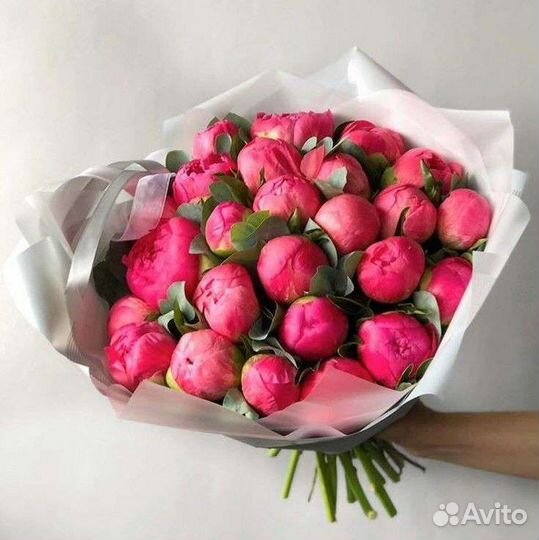 Живые цветы букеты пионы, букет цветов,доставка