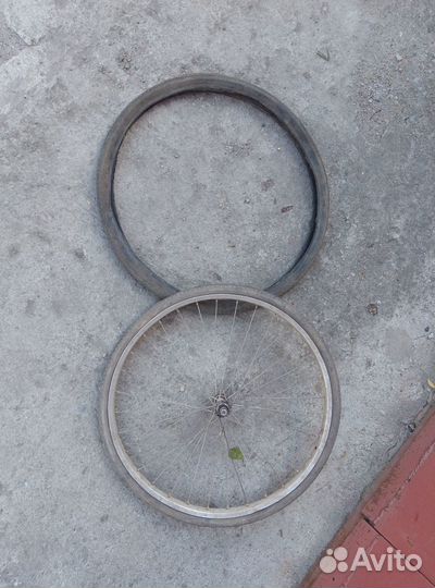 Покрышки для велосипеда 24*1,1/2 533*37