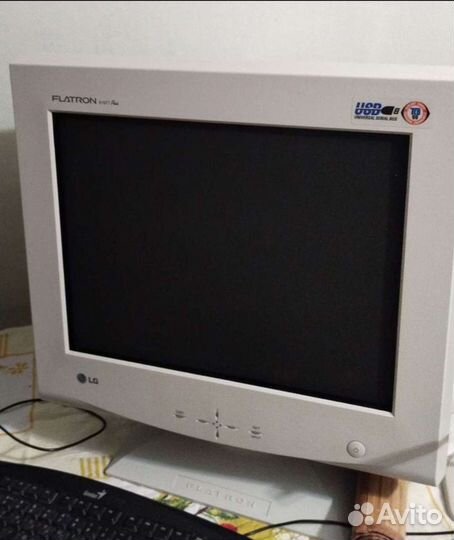 Монитор Lg Flatron 915FT plus