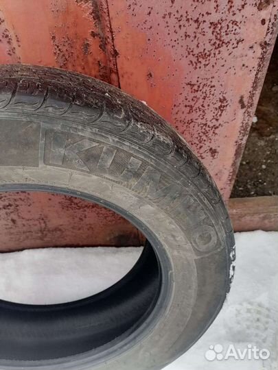 Kumho Sense KR26 225/65 R17 102H