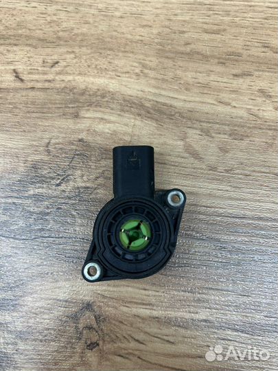 Датчик положения заслонки 07L 907 386