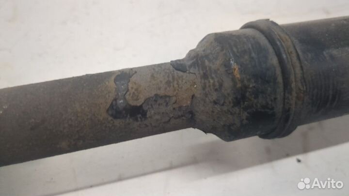Полуось левая передняя Audi A4 (B5)