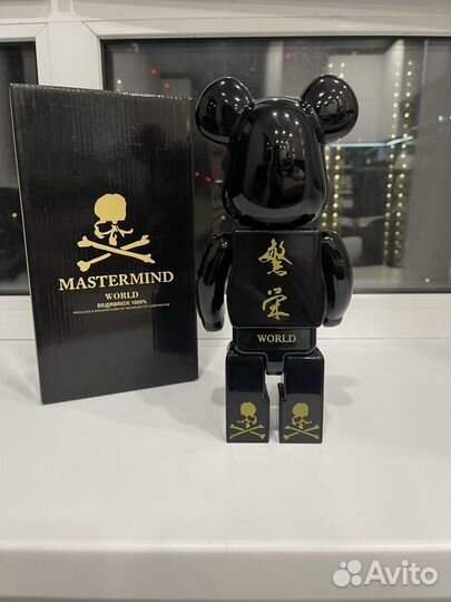 Фигурка bearbrick Mastermind