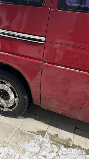 Volkswagen Caravelle 2.4 МТ, 1993, 218 000 км