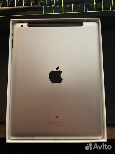 Apple iPad 4 Wi-Fi + Cellular 16Gb