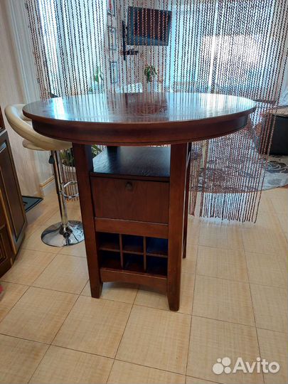 Барный стол